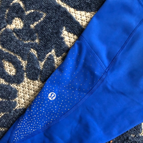 Lululemon capri 6 17" - Picture 7 of 9